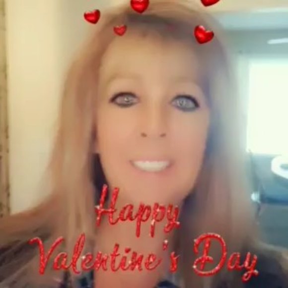 Meet your Posher, Renee - Picture 1 of 1